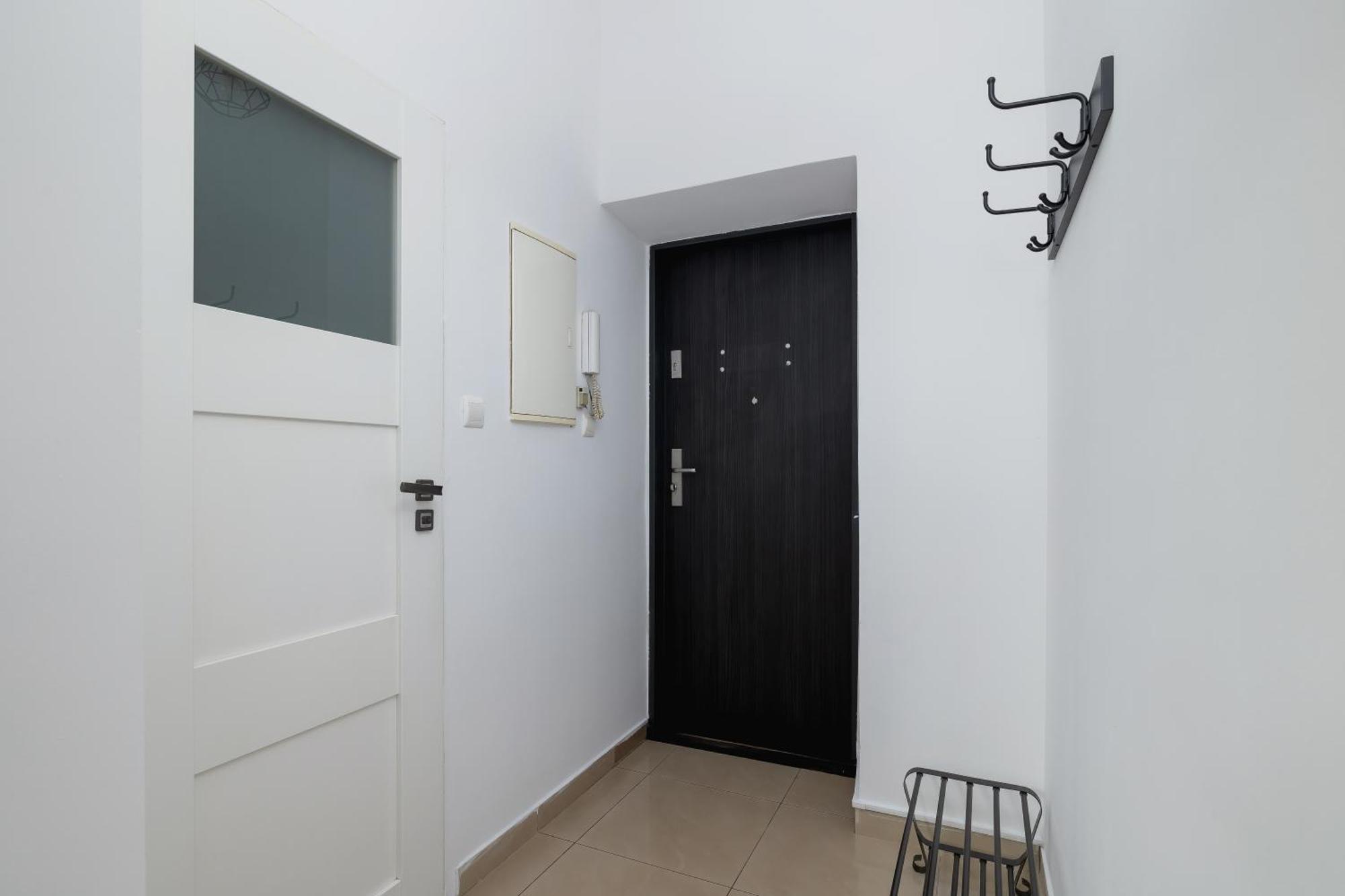 2-Bedroom Apartment - Dluga 65 Street Krasków Exterior foto